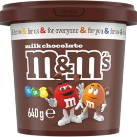 M&M's Milk Chocolate Snack and Share Party Bucket 640g